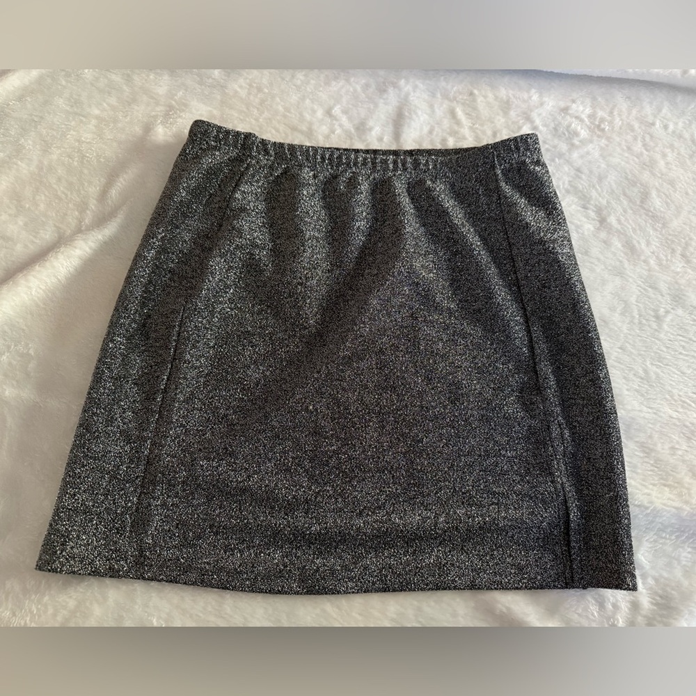 Shein Silver Slinky Inner Black Lining Short Stretch Short Mini Skirt M